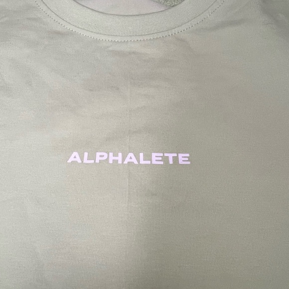Alphalete Light Green T-Shirt - Picture 4 of 7